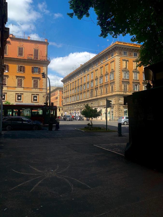 Vt Vatican'S Apartment Řím Exteriér fotografie